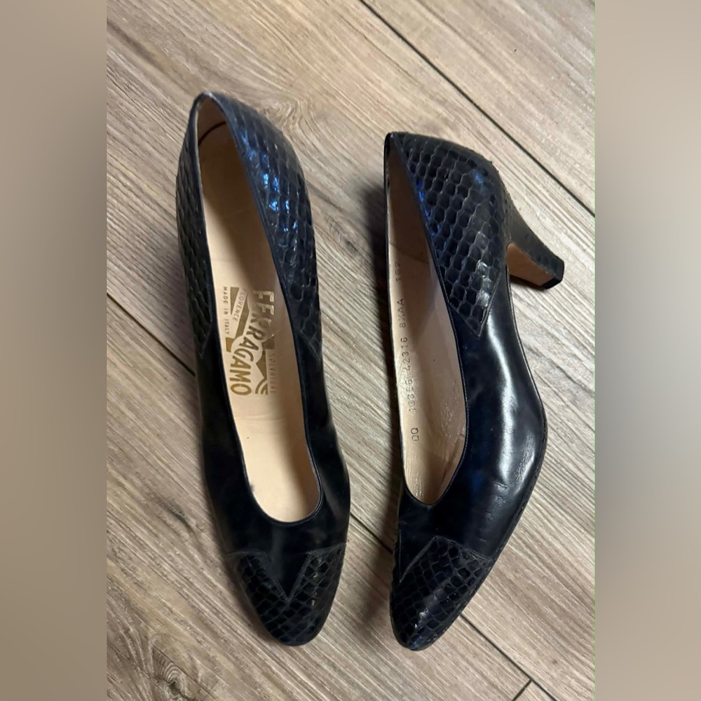 Vintage Salvatore Ferragamo Black Textured Heels